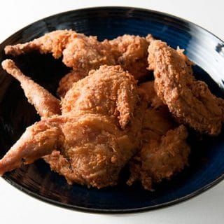 Fried Quail Recipes, Gluten Free Fried Chicken, Quail Recipes, Perfect Fried Chicken, Fried Quail, Fried Chicken Recipe Southern, Resepi Ayam, Southern Fried Chicken, Fried Chicken Recipes