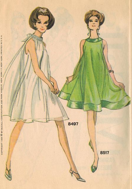 60s Slip Dress, Swinging 60s Fashion, 60s Halter Dress, White Green Dress, Tent Dresses Pattern, Vintage Fashion Style, 1960 Fashion, Mode Retro, Fashion 1960s