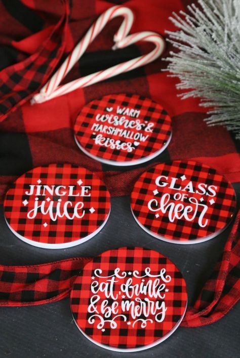 Cricut Coaster Ideas, Cricut Coasters, Buffalo Plaid Ornaments, Coasters Diy, Holiday Coasters, Cricut Inspiration, Christmas Cricut, Cricut Air, Buffalo Plaid Pattern