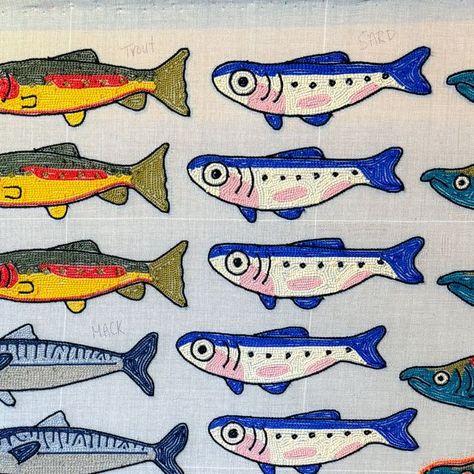 Hanna Eidson on Instagram: "This batch of fishies is FINALLY almost done after even more tufting gun woes 🙃 Good news for anyone who likes a good deal though! Because some of these fishies are a bit wonky and I will have them available at a discount at @halifaxcrafters in a few weeks! 🐟 . . . . . . . . . . . #fish #fishies #fishing #tufting #tuft #tuftingart #tuftingmachine #tuftingrugs #tuftingartist #tufted #fishart #fishartwork #fishartist #wip #wipart #wipartwork #workinprogress #workinprogressart #art #artist #artlover #fishy #fishyfishy #herefishyfishy" Stylised Animal Illustration, Funky Fish Art, Cute Fish Illustration, Tufting Inspiration, Tattoo Indien, Fish Doodle, Fishing Illustration, Fish Illustrations, Fish Craft