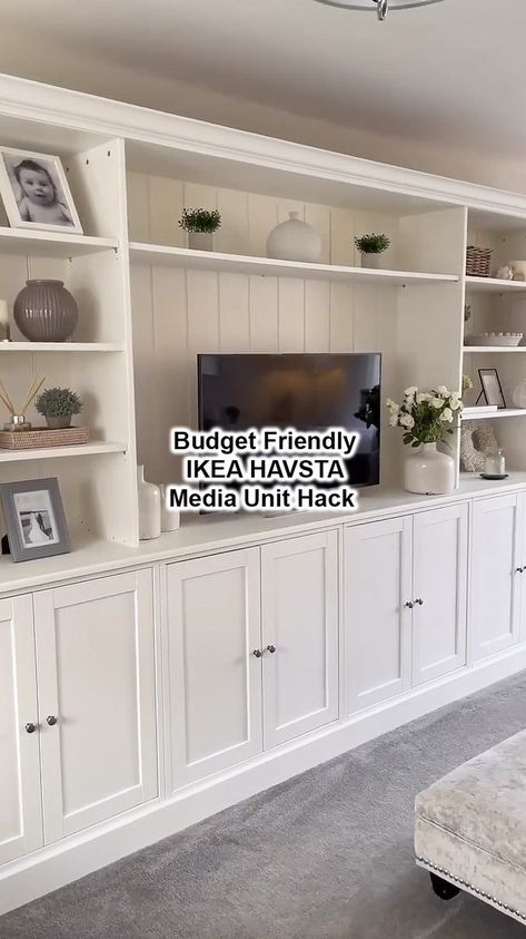 Save £££ on a luxe-look media unit and give this budget friendly version a try! 😍 Frenchic Fan Kayla (over at @reynoldsresidence) created a bespoke media unit for a fraction of the price using 2 IKEA HAVSTA cabinets, 2 HAVSTA storage units, MDF and Frenchic! Opting for our soft, slightly off-white shade 'Wedding Cake' from the self prime and self sealing The Lazy Range to match her light and airy aesthetic. 🤍🌾 Throw on some antique gold handles and you have yourself a stylish and modern media Ikea Hauga Tv Unit Hack, Ikea Media Unit, Havsta Ikea Living Room, Ikea Media Wall Hack, Ikea Media Wall, Light And Airy Aesthetic, Ikea Entertainment Center, Ikea Havsta, Modern Media Unit