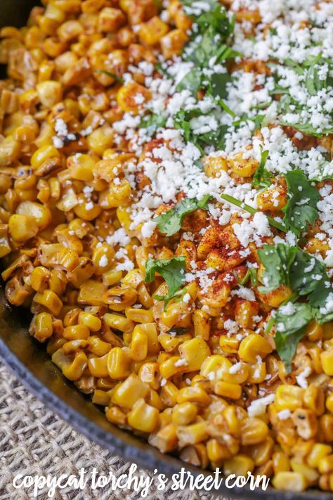 Delicious Mexican Street Corn - a copycat version from Torchy's Tacos that is irresistible and filled with butter, cheese, chili powder and cilantro. Creamed Corn Recipe Easy, Mexican Corn Recipes, Homemade Cream Corn, Mexican Street Corn Recipe, Street Corn Recipe, Crema Recipe, Corn Side Dish, Creamed Corn Recipes, Cream Corn