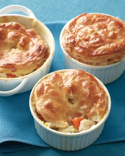 Best EVER pot pie...  Martha Stewart Ramekin Recipe, Martha Stewart Recipes, Pot Pies, Comfort Food Recipes Dinners, Chicken Pot Pie Recipes, Chicken Pot, Chicken Pot Pie, Creamy Sauce, Pot Pie