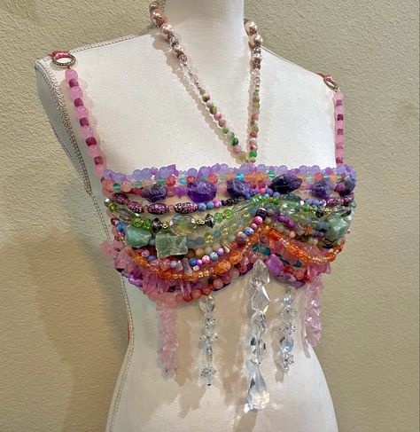 Bead Top Diy, Beaded Top Outfit, Beaded Bra, Bead Top, Beaded Corset, Bead Bra, Jewel Top, Burning Man Fashion, Beaded Skirt