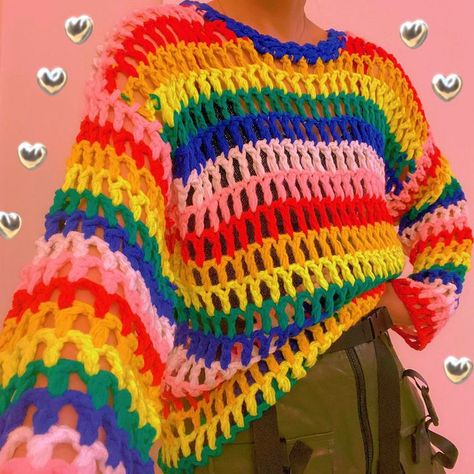 Rainbow Crochet Outfit, Rainbow Sweater Crochet, Crochet Rainbow Sweater, Lgbtq Crochet, Crochet Tips And Tricks, Rainbow Clothes, Crochet Rainbow, Crochet Tips, Rainbow Outfit