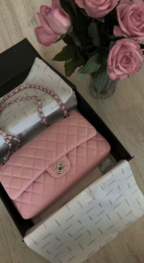 Pink Chanel Bag Aesthetic, Chanel Purse Aesthetic, Chanel Bag Aesthetic, Places To Go In Paris, Paris On A Budget, Pink Chanel Bag, Expensive Purses, Luxury Bags Collection, City Of Lights