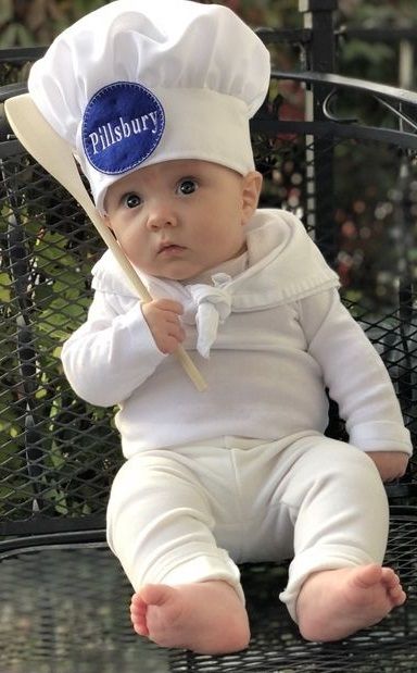 Baby Boy Halloween Costumes, Boys Halloween Costumes Diy, Pillsbury Dough Boy, 5 Month Old Baby, Pillsbury Dough, Bebe Clothing, Baby Boy Halloween, Pillsbury Doughboy