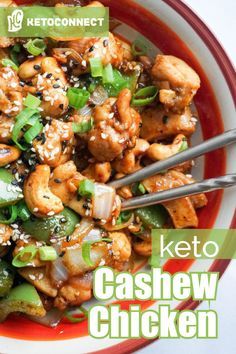 Keto Cashew Chicken, Easy Cashew Chicken Recipe, Keto Chinese, Keto Entrees, Cashew Chicken Recipe, Cashew Chicken, 15 Minute Meals, Ketogenic Diet Meal Plan, Keto Foods