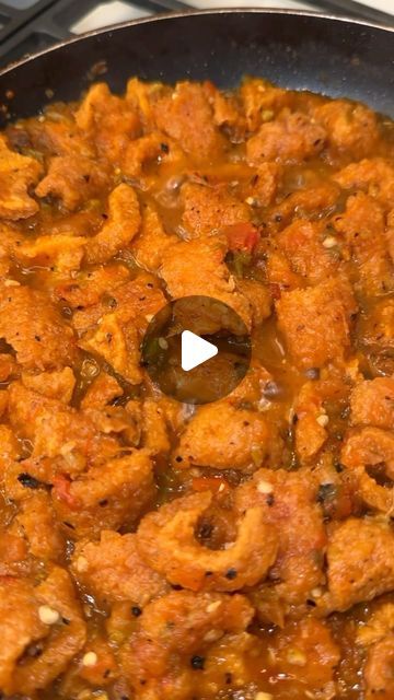 Marisol Benitez on Instagram: "Chicharrones in a Roasted Salsa! #recipe #easyrecipe #chicharron #chicharrones #food #foodie #elpaso #elpasofoodie #yummyyumyum" Chicharron Recipe, Chicharron Tacos, Chicken Chicharrones Recipe, Chicharrones Recipe Salsa Verde, Recipes With Chicharrones, Pork Chicharrones Recipe, Mexican Chicharrones Recipe, Oven Baked Chicharron, Nopalitos Recipe