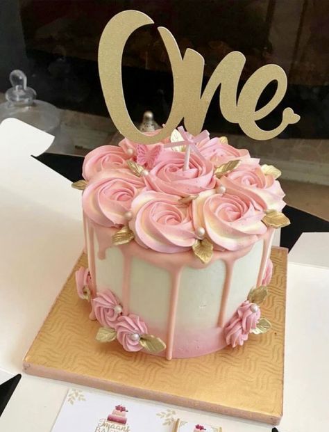 Tårta Design, Mini Torte, 1st Birthday Cakes, Monkey Bread, First Birthday Cakes, Pink Cake, Drip Cakes, Girl Cakes, Smash Cake