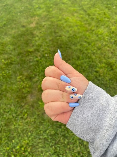 Almond Blue smily face design Medium Acrylics Smily Nails Designs, Medium Acrylics, Face Design, Almond, Nails, Blue, Design