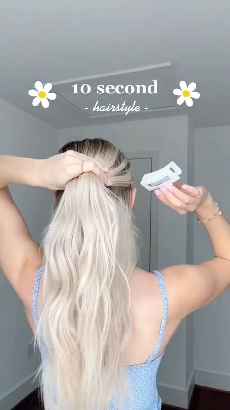 Hairstyle Video, Hair Tips Video, Clip Hairstyles, Peinados Fáciles Para Cabello Corto, Hair Stylies, Kraf Diy, Hairdo For Long Hair, Hair Stylist Life, Easy Hairstyles For Long Hair