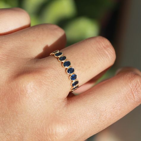 Gold Sapphire Ring, Sapphire Band, Blue Sapphire Ring, Natural Gemstone Ring, Ring Wedding Band, 18k Gold Ring, Jewelry Lookbook, Minimalist Ring, Stackable Ring