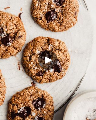 Healthy Oatmeal Chocolate Chip Cookies, Chocolate Chip Oatmeal Cookies Healthy, Chocolate Chip Cookies Vegan, Ambitious Kitchen, Cookies Vegan, Oatmeal Chocolate Chip, Oatmeal Chocolate, Healthy Oatmeal, Oatmeal Chocolate Chip Cookies