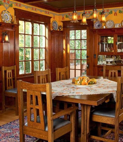 Dining room of restored 1906 Bungalow originally designed by architect Emil Schacht: Arts And Crafts Dining Room, Raised Ceiling, Craftsman Dining Room, Craftsman Interiors, Arts And Crafts Interiors, Prairie School, Arts And Crafts House, Craftsman Style Home, Bungalow Style