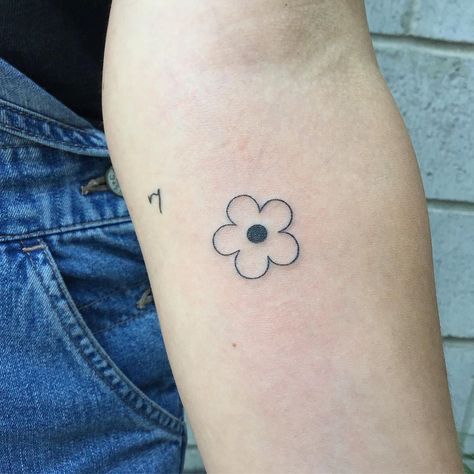 Groovy little fleur for sweet Libby! Done at @backyard.tattoo Groovy Tattoo Ideas, Groovy Tattoo, Matching Tats, Z Tattoo, D Tattoo, Bug Tattoo, Traditional Ink, Tattoo Now, Tattoo Parlors