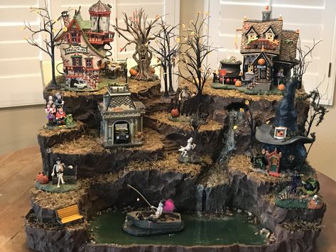 https://flic.kr/p/XbWPMM | Untitled Lemax Spooky Town Display, Spookytown Display, Diy Halloween Village, Lemax Halloween Village, Spooky Village, Lemax Halloween, Town Inspiration, Halloween Houses, Harry Potter Christmas Decorations