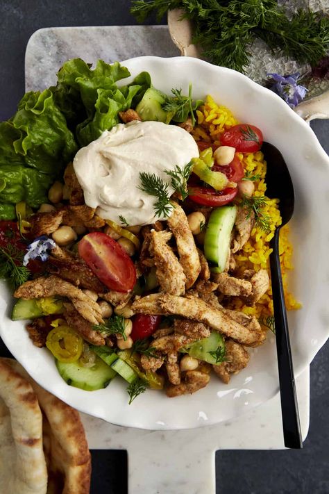 Easy Shawarma Chicken Sheet Pan Dinner Shawarma Spice, Shawarma Chicken, Chicken Shawarma Wrap, Shawarma Seasoning, Shawarma Spices, Salad With Tomatoes, Chicken Shawarma Recipe, Food Dolls, Shawarma Recipe