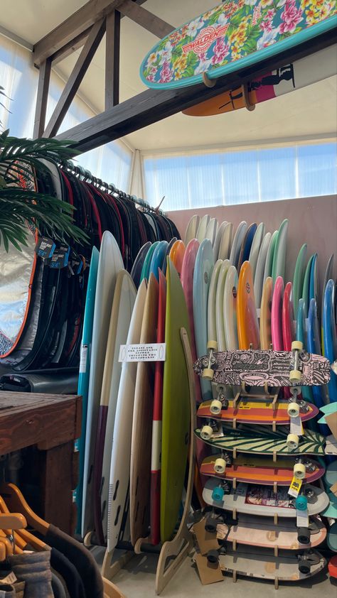 Surf Shop Aesthetic, Mermaid Friends, Summer Core, Surfer Lifestyle, Beach Mermaid, Surf Aesthetic, Seaside Florida, Surf Vibes, Surf School