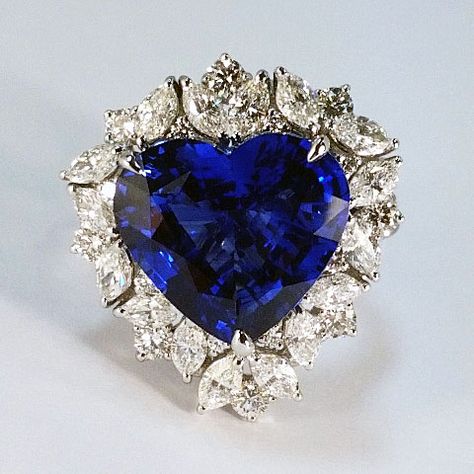 18KW Heart Shape Sapphire and Diamond Ring Heart Sapphire Ring, Ballerina Rings, Heart Shaped Diamond Ring, Fancy Jewelry Necklace, Sweet Jewelry, Diamond Heart Ring, Soldering Jewelry, Sapphire And Diamond Ring, Heart Diamond