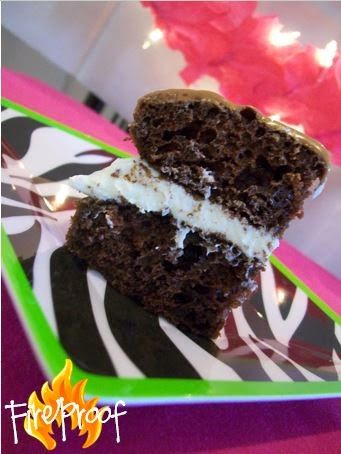 Suzy Q Cake, Suzy Q Cake Recipe, Suzy Q, Food Cupcakes, Box Chocolate, Chocolate Cake Mixes, Chocolate Box, Copycat Recipes, I Love Food