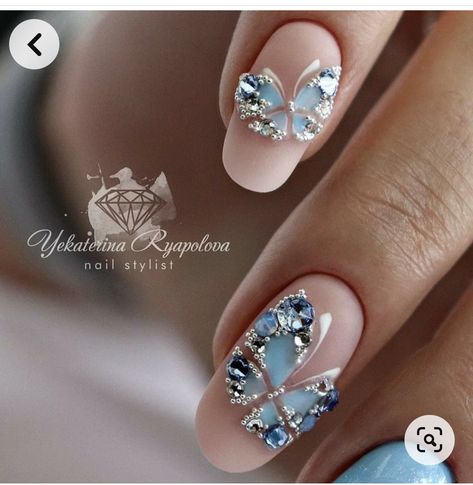 Trendy Nails Oval, Design Nails 2023, Nail Art Designs For Beginners, Nails Oval, Stone Nail Art, Easy Nail Art Designs, Unghie Sfumate, Classy Nail, Diamond Nail Art