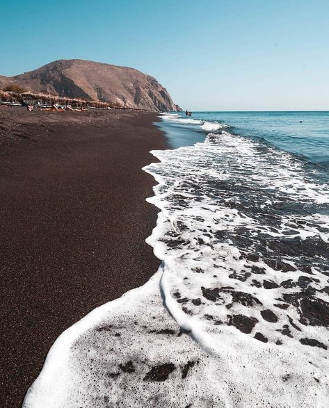 Black Sand Beach Santorini, Santorini Black Beach, Best Hotels In Santorini, Catching Flights, Santorini Hotels, Santorini Island, Black Beach, Vacation Inspiration, Dream Trip