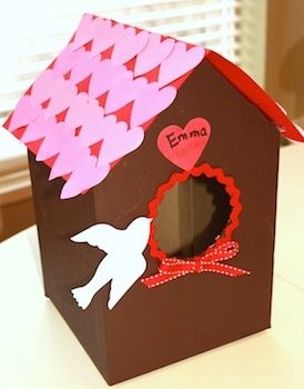 Valentine Box Ideas  grandparentsplus.com Valentine Boxes For School, Diy Valentines Box, Valentine Card Box, Valentine Mailbox, Valentinstag Party, Valentine's Day Crafts For Kids, Valentine Day Boxes, Creative Valentines, Valentines School