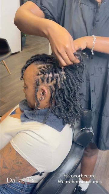 Koco and Miah on Instagram: "Clean & Neat Styles 💜 No Gels, waxes, or edge control Drop questions below 👇 #locs #grwm #locupdostyles #locstyles #locextensions #locretwist #locqueen #locreattachment #locrepair #melanin #loclife #locnation #dreads#dreadlocks #goodlocday #naturalhair #kidswithlocs #protectivestyles #4chair #loclady #berrycurly #myhaircrush #hairinspiration #shortlocs #longlocs #twostrandtwist #knotlessbraids #startercoils #starterlocs #locjourney" Shoulder Length Locs Styles, Starter Locs 4c Hair, Loc Updo, Loc Extensions, Two Strand Twist, Starter Locs, Hair Coils, Edge Control, 4c Hairstyles