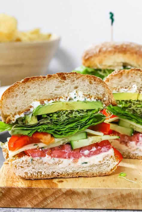 The Ultimate Healthy Veggie Sandwich — Honest Grub, Honest Foodie Quick Easy Healthy Dinner Vegetarian, Grilled Veggie Sandwiches, Vegitaren Recipes Sandwiches, Vegetarian Party Sandwiches, Vegan Veggie Sandwich Recipes, Veggie Sub Sandwich, Healthy Vegan Sandwich, Raw Veggie Sandwich, Sandwich Breakfast Ideas