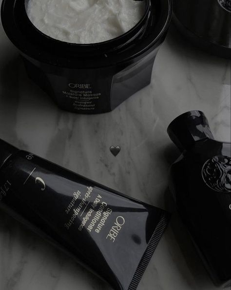 Oribe Hair Aesthetic, Filler Aesthetic, Blow Bar, Hair Filler, The Perfect Blowout, Oribe Hair, Vision 2023, Bouncy Blow Dry, Hairstylist Branding