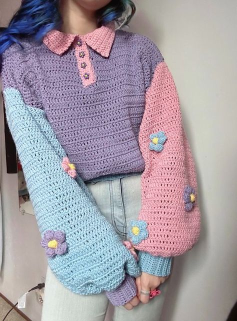 (1) tracē 🪡 @ hades embroidery map 🏛️ on X: "i finished making my sweater!! i’m clapping like a seal i’m so happy with it!!!!! https://t.co/8Pg24ifo0r" / X Kawaii Knitted Sweater, Crocette Sweater, Winter Outfits Crochet, Cardigan Crochet Ideas, How To Crochet A Cardigan, Crochet Flower Sweater, Cute Crochet Sweater, Crochet Bts, Embroidery Map