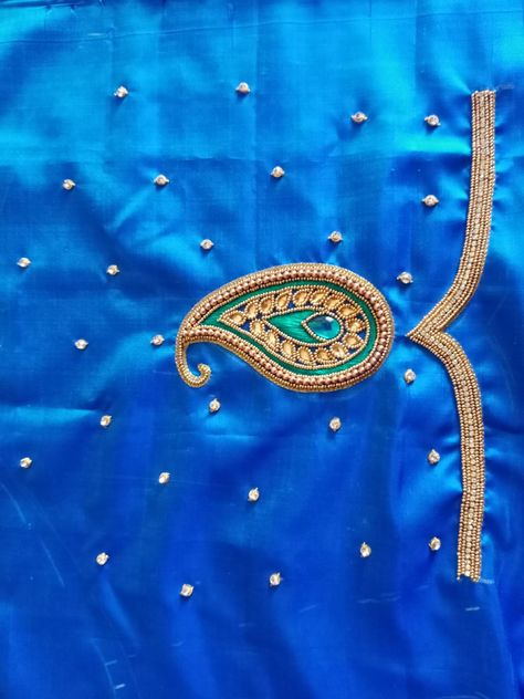 Aari Work Mango Design Tracing, Mango Design, Blue Blouse Designs, Aari Design, Boat Neck Blouse Design, Sleeves Embroidery, Hand Work Design, Maggam Work Designs, Latest Blouse Designs Pattern