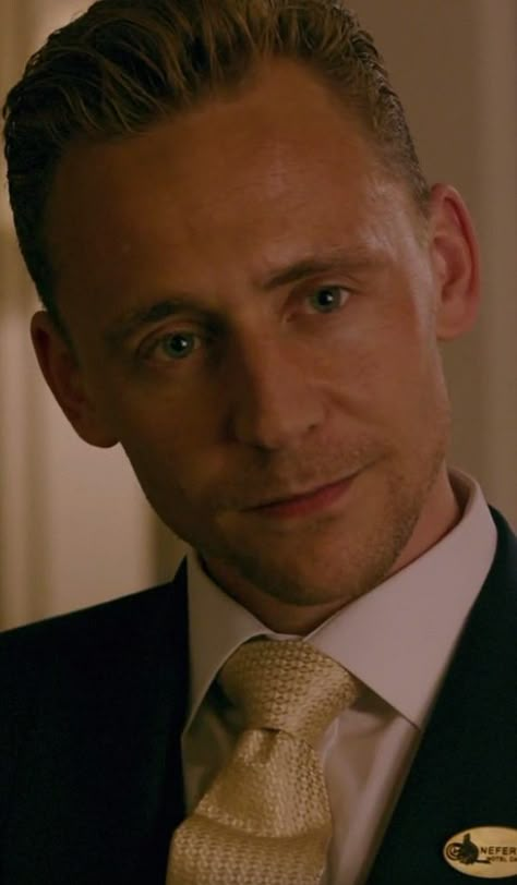 Tom Hiddleston as Jonathan Pine in The Night Manager Jonathan Pine The Night Manager, Tom Hiddleston Night Manager, Tom Hiddleston And Zawe Ashton, Jonathan Pine, Loki Pics, Popsicle Stick Houses, Zawe Ashton, Night Manager, Face Claims Male