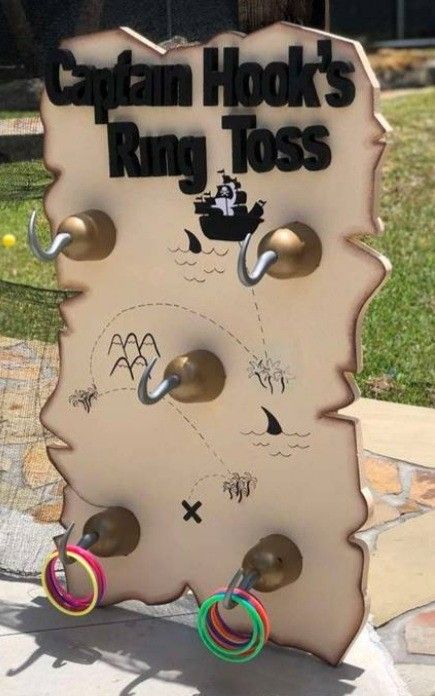 Captain Hook Ring Toss, Pirates Birthday Party Ideas, Tropisk Fest, Pirates Birthday Party, Pirate Ideas, Mermaid Pirate Party, Pirate Hook, Pirate Themed Birthday Party, Camp Games