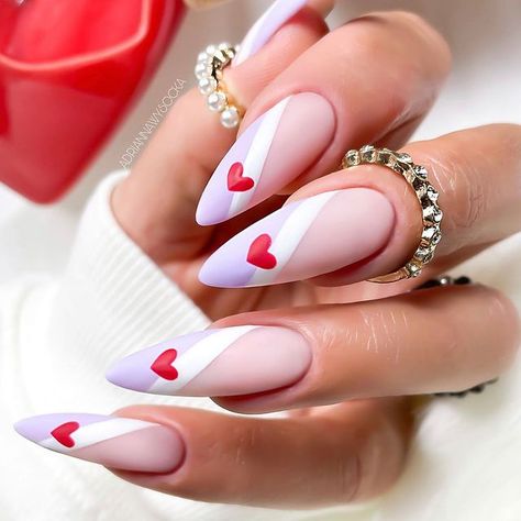 Almond Valentines Nails, Pedi Ideas, Heart Nail Designs, Valentine Nail Art, Valentine Nails, Nail Designs Valentines, Almond Shape Nails, Almond Nails Designs, Nail Art Sticker