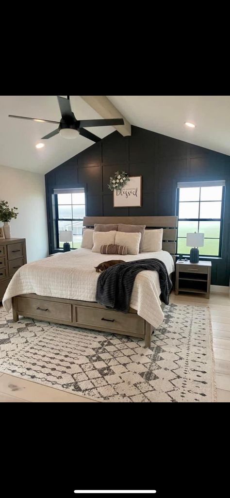 Vaulted Ceiling Living Room, Bedroom Addition, Farmhouse Bedroom Decor Ideas, Modern Farmhouse Bedroom, Modern Farmhouse Home, Rustic Room, Master Room, Serene Bedroom, Accent Wall Bedroom