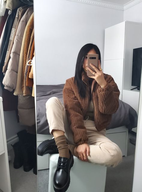 brown crop puffer jacket, beige corduroy high waisted trousers, platform shoes Brown Velour Jacket Outfit, Corduroy Puffer Jacket Outfit, Tan Puffer Jacket Outfit, Brown Puffer Jacket Outfit, Cropped Puffer Jacket Outfit, Brown Trousers Outfit, Tan Puffer Jacket, Crop Puffer Jacket, Puffer Outfit