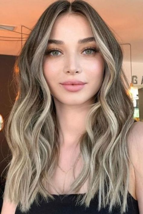 #hairsalon #haircolor #highlightblonde #blondehaircolor #hairtrend #hairfashion #hairfashion #hairextensions #sunnyhairextensions #gorgeoushair #gorgeousgirl Ashy Blonde Balayage Brunette, Light Brunette With Dimension, Ashy Beige Blonde Hair, Ashy Blonde Hair Balayage, Ashy Blonde Balayage, Ashy Balayage, Ashy Blonde Hair, Cool Blonde Hair Colour, Beach Blonde Hair