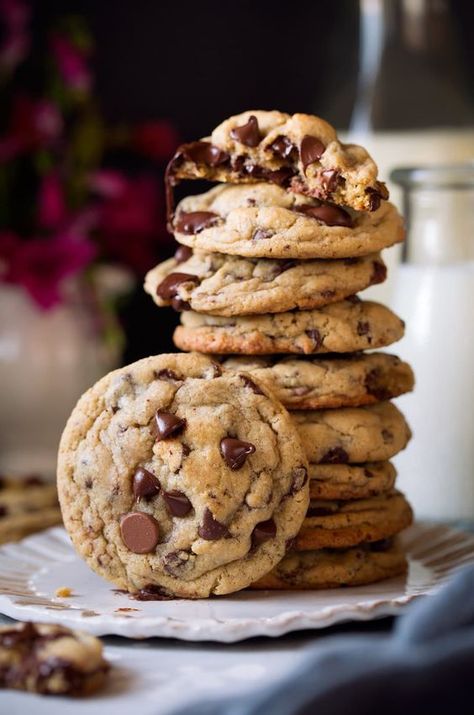 Neiman Marcus Chocolate Chip Cookie Recipe - Cooking Classy Neiman Marcus Chocolate Chip Cookies Recipe, Thanksgiving Recipes Videos, Neiman Marcus Chocolate Chip Cookies, Neiman Marcus Cookie Recipe, Neiman Marcus Cookies, Vegan Thanksgiving Recipes, Chocolate Chip Cookie Recipe, Desserts For A Crowd, Chip Cookie Recipe