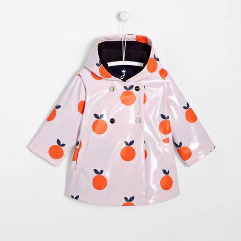 Toddler girl raincoat with clementine motif | Jacadi Paris Toddler Raincoat, Baby Raincoat, Cute Raincoats, Toddler Outerwear, Girls Raincoat, Colorful Jacket, Raincoat Kids, Hooded Raincoat, Childrens Fashion