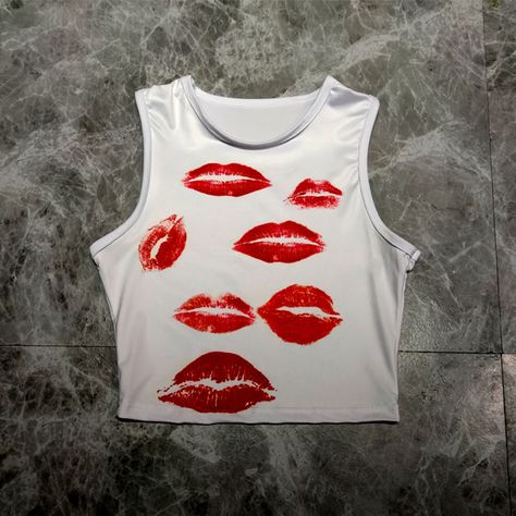 Women's Lip Print Y2k Halter Tank Tops Summer Sexy Off Shoulder Backless Slim Cropped Sport White Vests Camisole Party Fairycore - Tanks & Camis - AliExpress Painted Tank Top, Taylor Fits, White Vests, Crop Tanks, Tank Tops Summer, Lip Print, Custom Tank Tops, Diy Tops, Thrift Flip