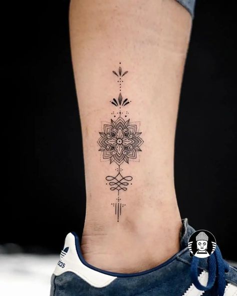 40 Amazing Mandala Tattoo Ideas for Men & Women in 2023 Lotus Tattoo Men, Mandala Tattoo Back, Blast Over Tattoo, Tato Mandala, Mandala Elephant Tattoo, Mandala Tattoos For Women, Mandala Wrist Tattoo, Tato Flash, Tato Tradisional