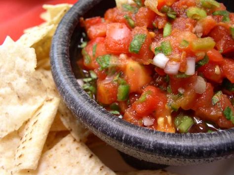 Rotel Salsa!  1 can (10 oz.) RO*TEL Diced Tomatoes & Green Chilies, drained 2 green onions, thinly sliced 2-3 tbs chopped cilantro Juice of 1/2 fresh lime  My favorite: Reserve a small amount of green onion & cilantro. Using magic bullet or food processor, blend remaining ingredients to desired consistency. Combine blended salsa & reserved green onion & cilantro and refrigerate at least 1hr. Rotel Salsa Recipe, Rotel Salsa, Super Bowl Food Dip, Super Bowl Dips, Easy Salsa, Rotel Tomatoes, Football Food, Yummy Dips, Salsa Recipe