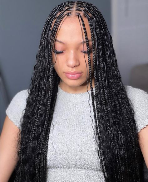 Smedium Knotless Boho Box Braids, Micro Goddess Braids, Micro Boho Braids, Notlessbox Braids Styles, Small Bohemian Knotless Braids, Small Boho Knotless Braids, Angel Braids, Micro Braids Styles, Distressed Locs