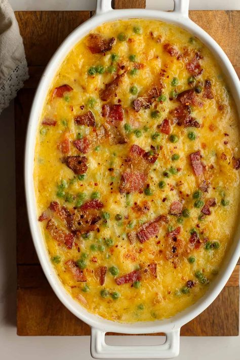 Mac And Cheese Spaghetti Squash, Spaghetti Squash Recipes Mac And Cheese, Spaghetti Squash Macaroni And Cheese, Spaghetti Squash Mac And Cheese, Crockpot Spaghetti Squash, Peas And Bacon, Squash Mac And Cheese, Spagetti Recipe, Mac And Cheese Casserole