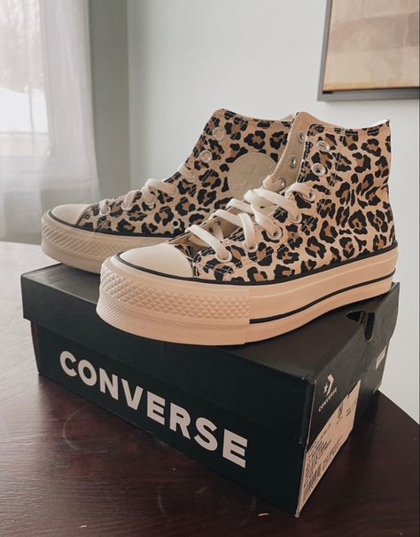 Zebra Converse, Leopard Print Converse, Leopard Converse, Pretty Sneakers, Western Shoes, Trendy Shoes Sneakers, Hoka Shoes, Preppy Shoes, Pretty Shoes Sneakers