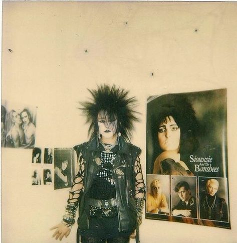 Black Celebration | Old School Goth and Deathrock Gallery IV — Post-Punk.com Steve Severin, Old School Goth, Alt Culture, Clown School, Black Celebration, Traditional Goth, 80s Goth, Siouxsie Sioux, Black Planet