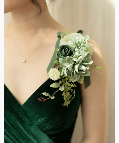 Emerald Prom, Shoulder Corsage, Homecoming Corsage, Prom Corsage And Boutonniere, Vintage Wedding Decor, Emerald Dress, Bridesmaid Corsage, Prom Corsage, Colorful Wedding Flowers