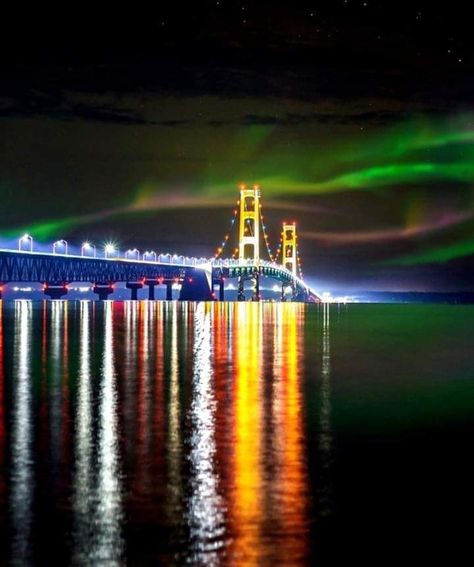 Northern Lights Michigan, Northern Lights Wallpaper, Mackinaw Bridge, Michigan Girl, Michigan Road Trip, Mackinac Bridge, Bridge Photography, Michigan Travel, Michigan Usa